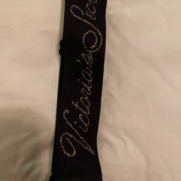 Victoria Secret - Picture 8 of 8